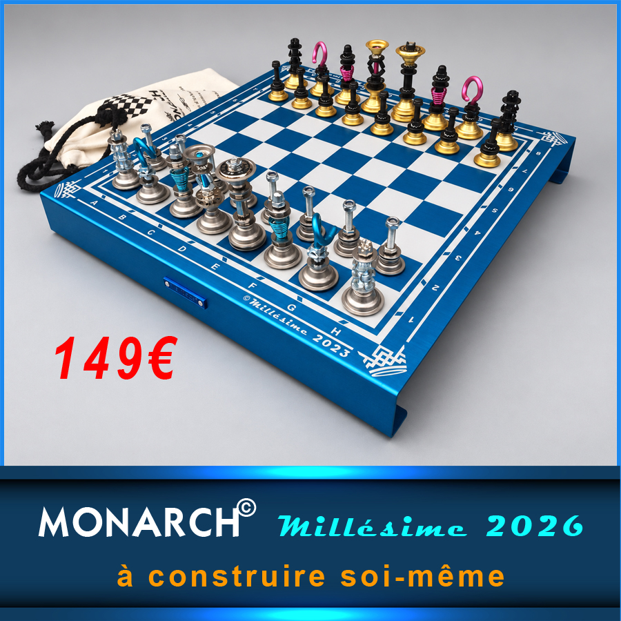 Jeu d’échecs Meca-MONARCH© – Échiquier aluminium bleu & pièces Millésime 2026